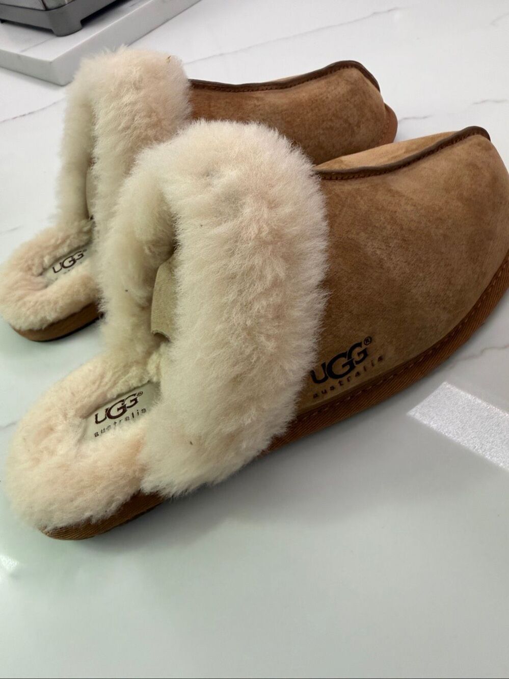 UGG Scuffette II Women’s Size 10 Slippers! Brand new in box!